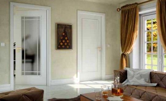 Bílé dveře Sapeli - Bergamo